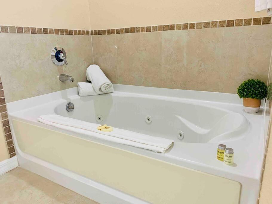 Walking Distance From Universal One Bedroom Resort ออร์ลันโด ภายนอก รูปภาพ