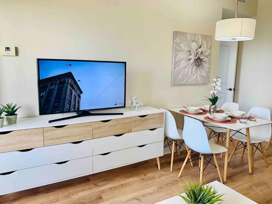 Walking Distance From Universal One Bedroom Resort ออร์ลันโด ภายนอก รูปภาพ