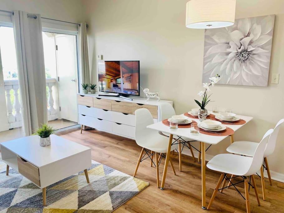 Walking Distance From Universal One Bedroom Resort ออร์ลันโด ภายนอก รูปภาพ