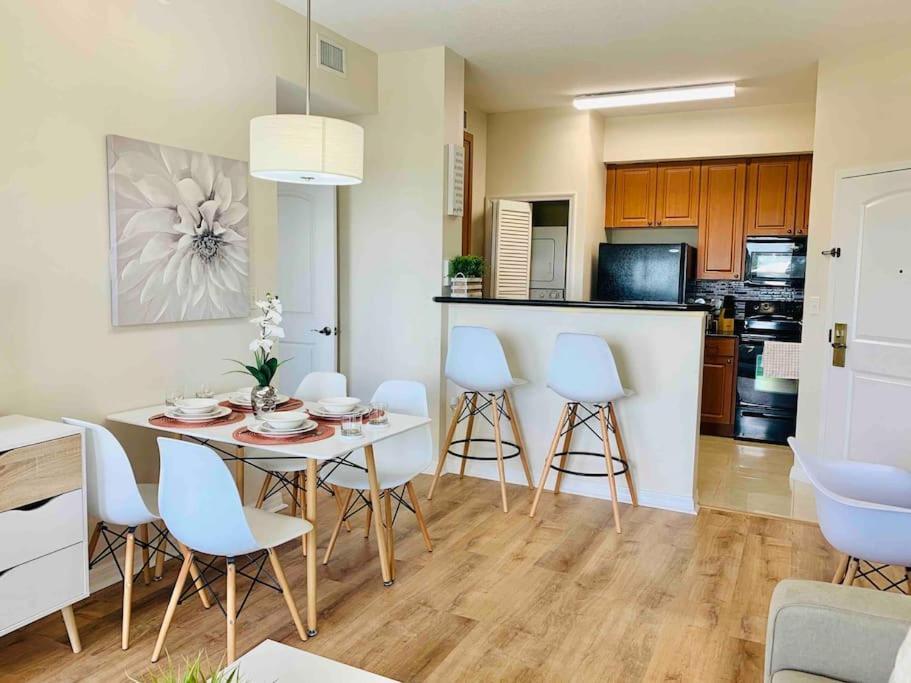 Walking Distance From Universal One Bedroom Resort ออร์ลันโด ภายนอก รูปภาพ
